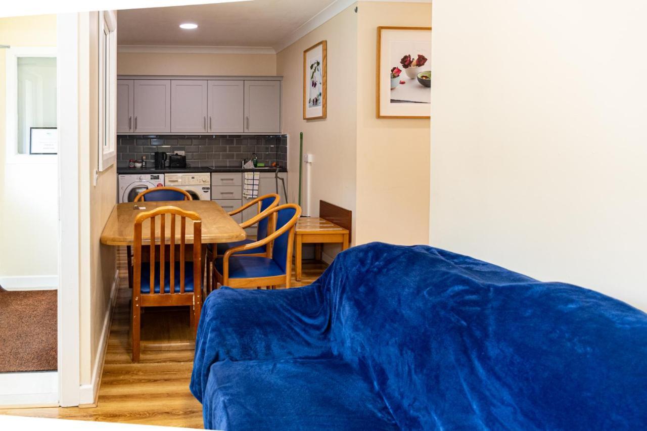 Aisling Guest House アッシュボーン エクステリア 写真